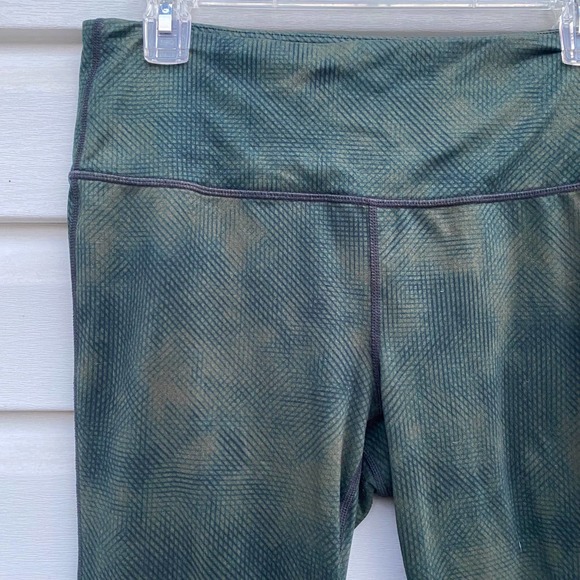 Athleta Green Patterned Leggings Petite Large - Picture 5 of 6
